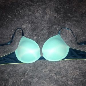 Victoria’s Secret bra